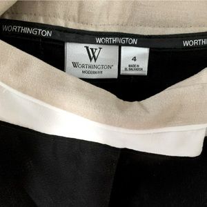 Used Woman dressy or casual shorts very cute in great condition.